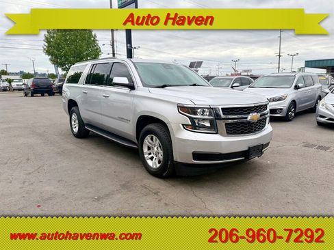 Used 2017 Chevrolet Suburban LT AWD/4WD image 2