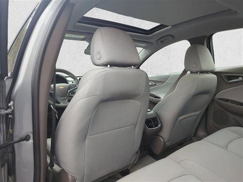 Used 2024 Chevrolet Malibu LT image 20