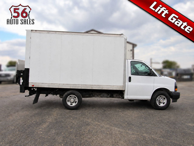 Used 2021 Chevrolet Express 3500 RWD image 1