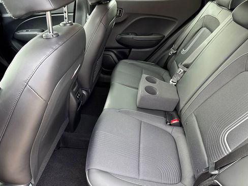 New 2025 Hyundai Venue Limited FWD image 13