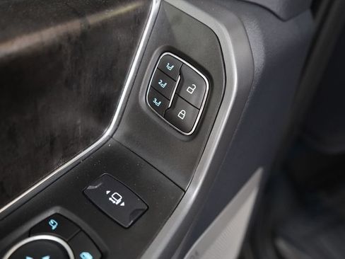 Used 2024 Ford F250 Lariat w/ Lariat Ultimate Package AWD/4WD image 35