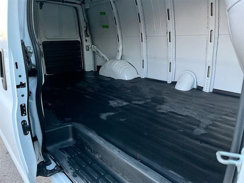 Used 2025 Chevrolet Express 2500 Extended w/ Driver Convenience Package image 24