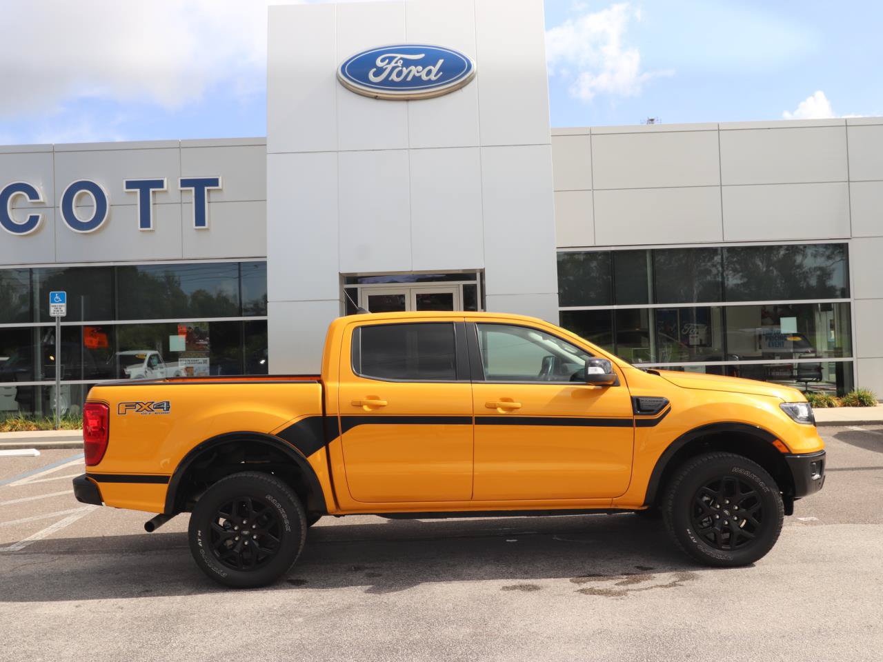 Used 2022 Ford Ranger Lariat w/ Equipment Group 501A High AWD/4WD image 1