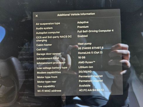 Used 2023 Tesla Model X image 4