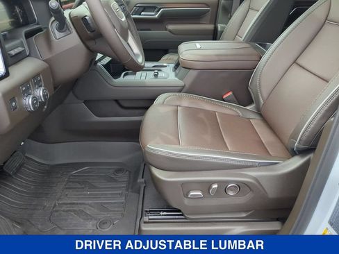 New 2026 GMC Sierra 3500 Denali w/ Denali Reserve Package AWD/4WD image 18