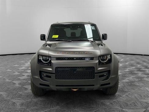 New 2026 Land Rover Defender 110 image 8