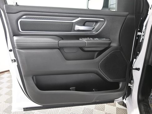 Used 2025 RAM 1500 Big Horn AWD/4WD image 18