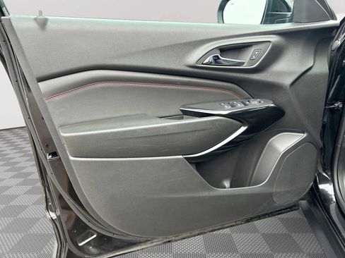 Certified 2024 Chevrolet Trax RS w/ Driver Confidence Package image 21