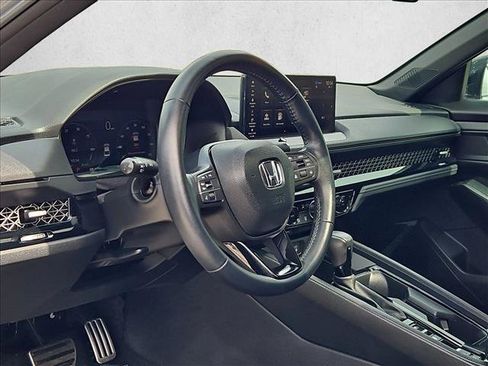 Used 2023 Honda Accord Sport image 10