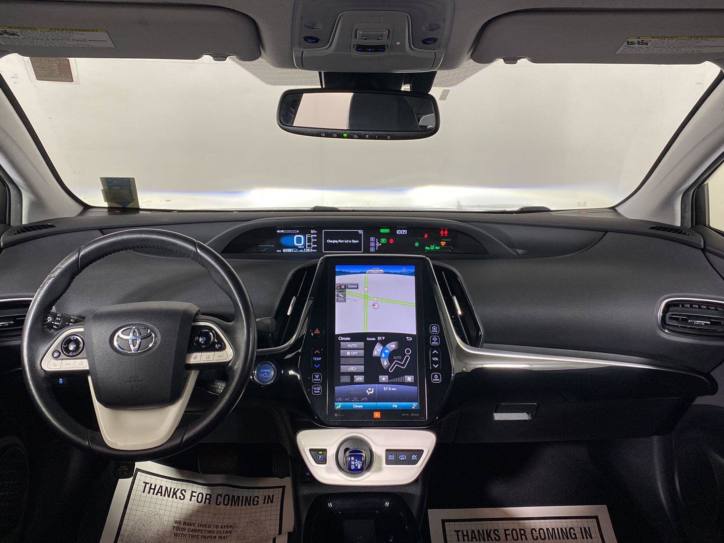 Used 2017 Toyota Prius Prime Advanced FWD image 29