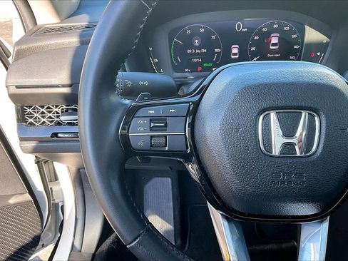 Used 2024 Honda Accord Touring image 31