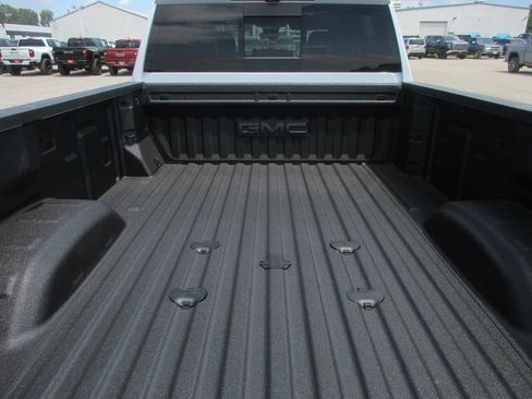 New 2026 GMC Sierra 3500 Denali Ultimate AWD/4WD image 6