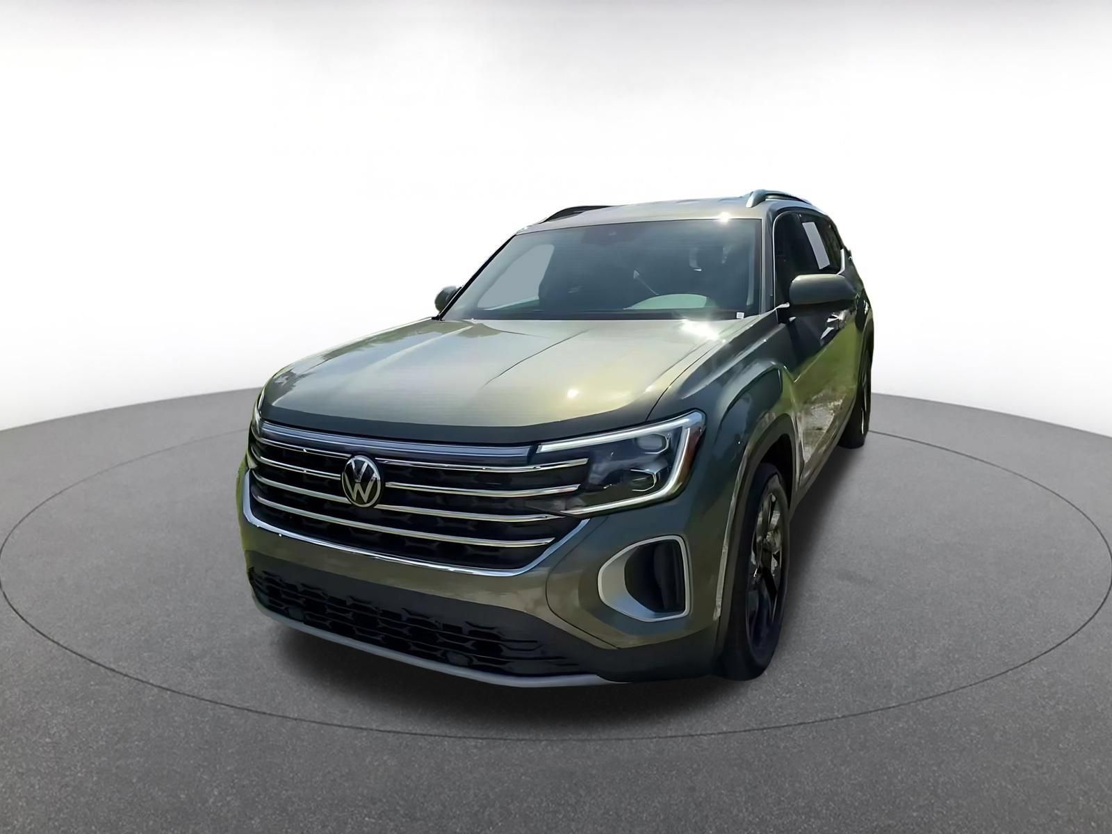 Used 2026 Volkswagen Atlas SE FWD image 6