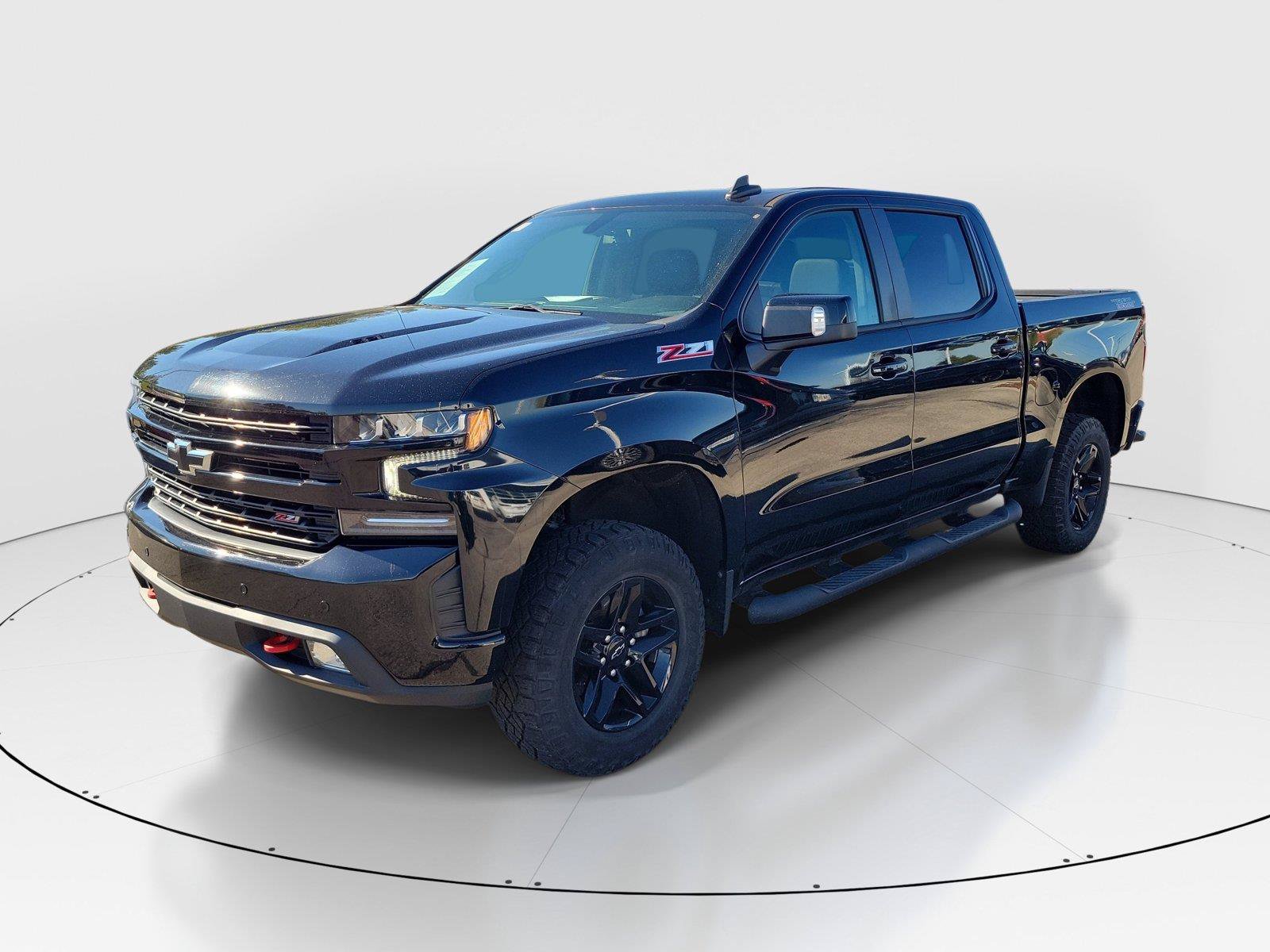 Used 2021 Chevrolet Silverado 1500 LT Trail Boss w/ LT Trail Boss Premium Package AWD/4WD image 2