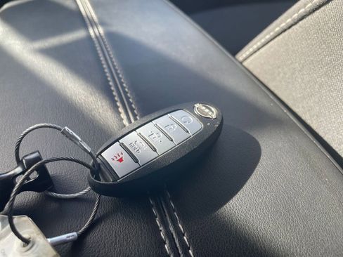 Used 2025 Nissan Altima 2.5 SV image 18