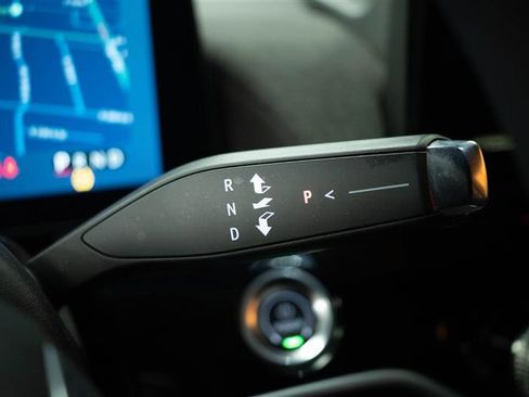 Used 2024 Honda Prologue EX image 22