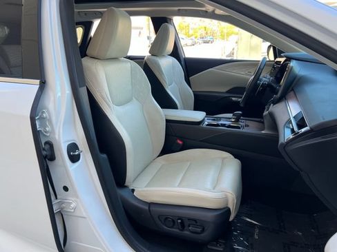 Used 2025 Lexus RX 350 w/ Convenience Package AWD/4WD image 54