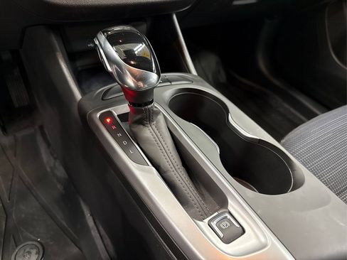 Used 2024 Buick Envista Preferred image 32