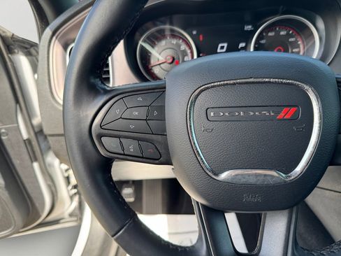 Used 2023 Dodge Charger SXT RWD image 21