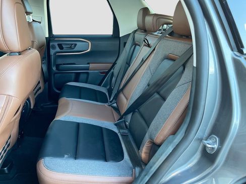 Used 2024 Ford Bronco Sport Outer Banks w/ Tech Package image 25