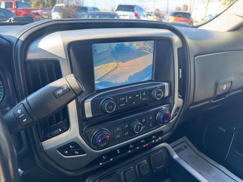Used 2018 GMC Sierra 1500 SLT image 16