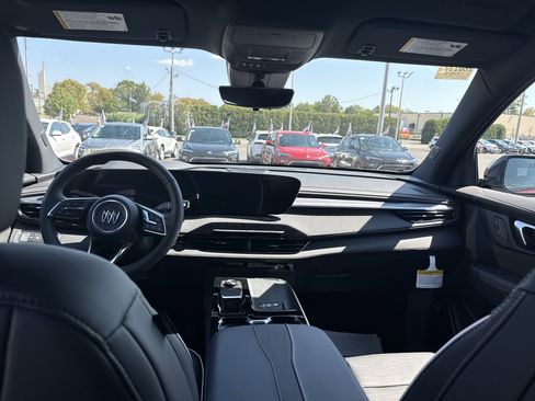New 2026 Buick Enclave Sport Touring w/ Power Package image 27