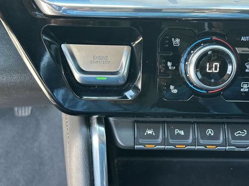 Certified 2024 GMC Sierra 1500 Denali w/ Denali Reserve Package AWD/4WD image 17
