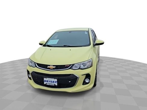 Certified 2017 Chevrolet Sonic LT w/ Convenience Package image 3