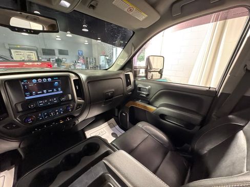 Used 2019 Chevrolet Silverado 3500 LTZ w/ Duramax Plus Package AWD/4WD image 25