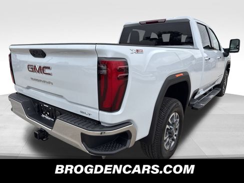 New 2026 GMC Sierra 2500 SLT w/ SLT Convenience Package image 5