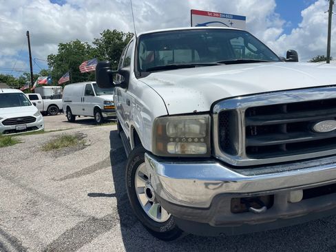 Used 2003 Ford F250 XL RWD image 3