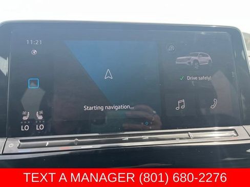 Used 2024 Volkswagen Atlas SE AWD/4WD image 22