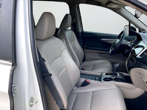 Used 2017 Honda Pilot EX-L image 27