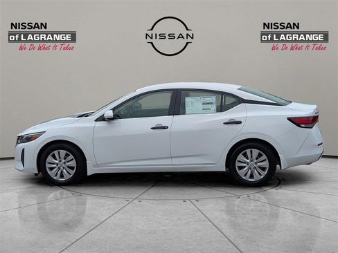New 2025 Nissan Sentra S image 8