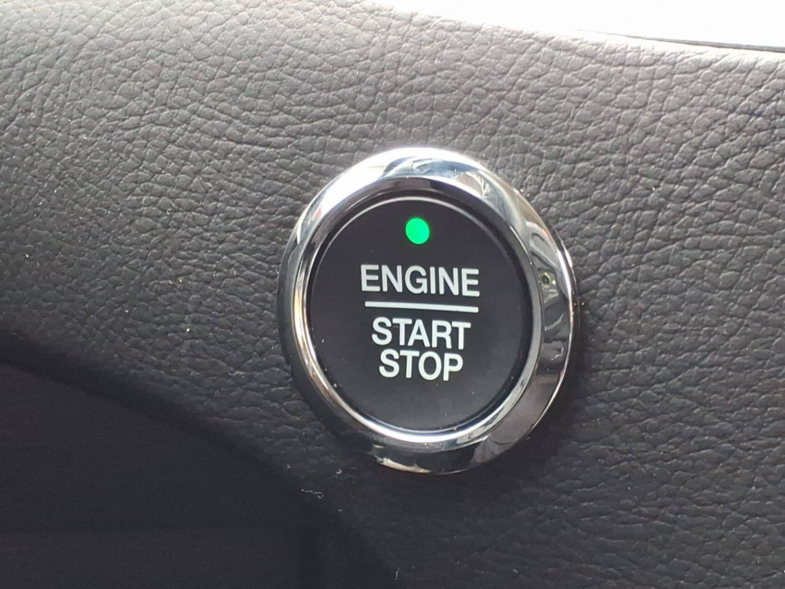 Certified 2024 Ford Edge Titanium AWD/4WD image 22