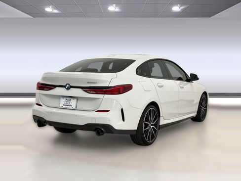 Used 2022 BMW 228i Gran Coupe w/ M Sport Package FWD image 9