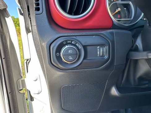 Used 2023 Jeep Gladiator Rubicon w/ LED Lighting Group image 35