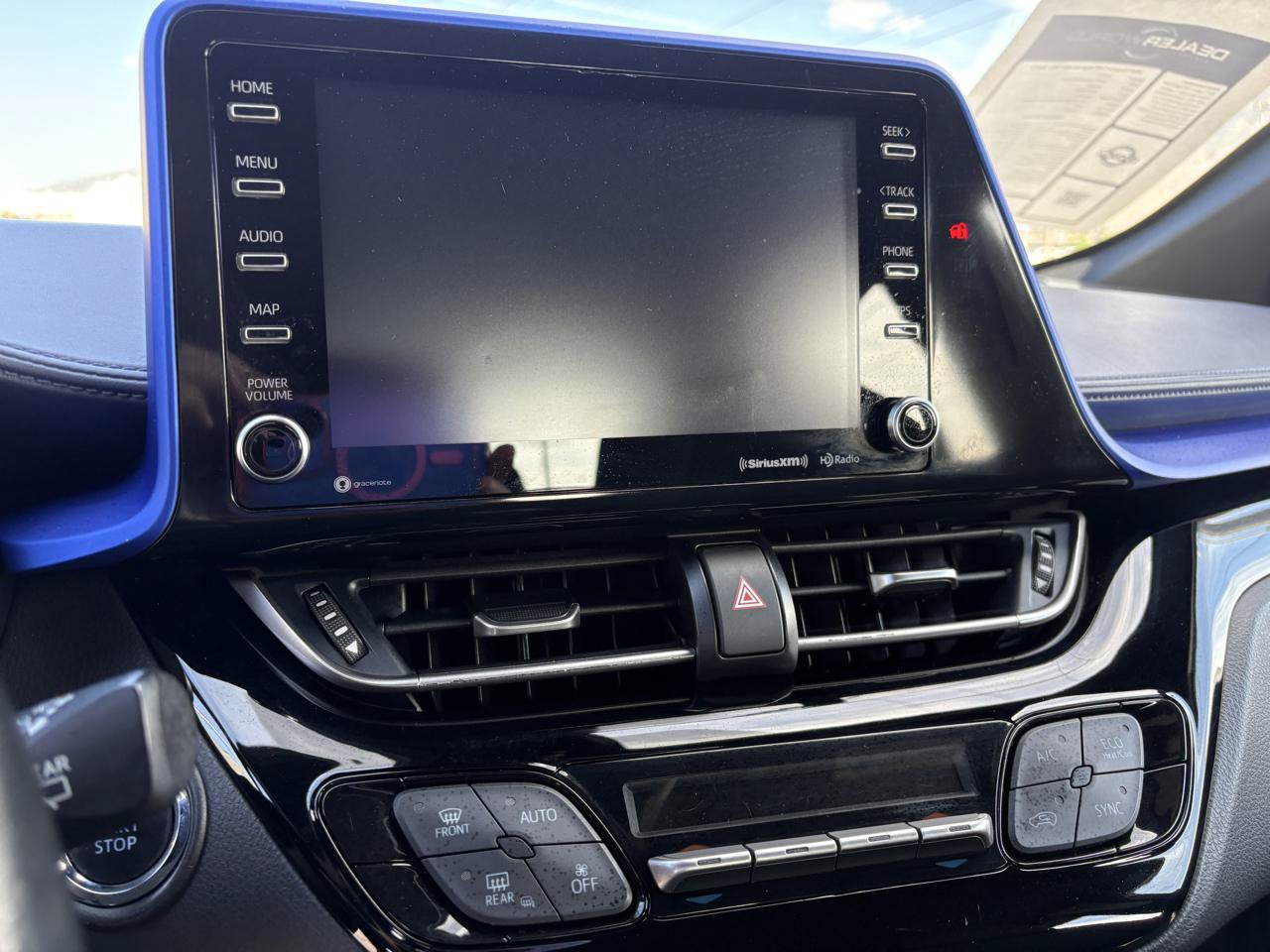 Used 2021 Toyota C-HR XLE FWD image 11