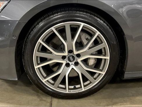 Used 2022 Audi A6 Premium Plus w/ Premium Plus Package image 9