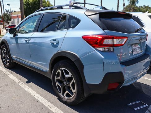 Used 2019 Subaru Crosstrek 2.0i Limited w/ Moonroof Package w/Navigation AWD/4WD image 9