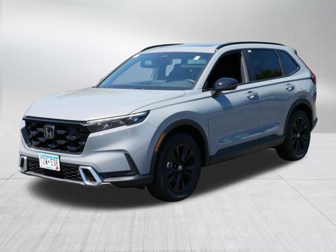 Certified 2026 Honda CR-V Sport Touring image 3