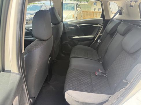 Used 2017 Honda Fit LX image 12