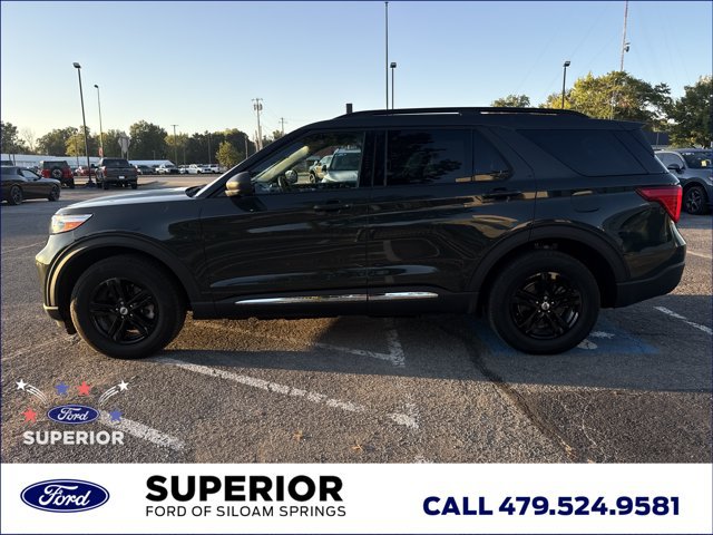 Used 2024 Ford Explorer XLT w/ Equipment Group 202A AWD/4WD image 9