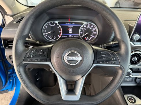 Used 2025 Nissan Sentra SV image 25