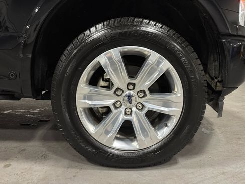 Used 2019 Ford F150 Platinum w/ Equipment Group 701A Luxury image 31