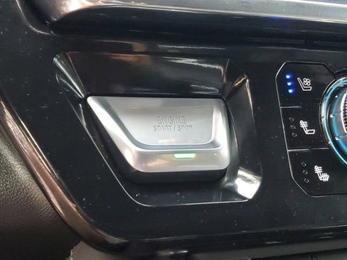 Used 2025 GMC Sierra 2500 Denali w/ Denali Reserve Package AWD/4WD image 25