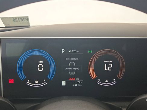 Used 2025 Hyundai Tucson SEL image 17