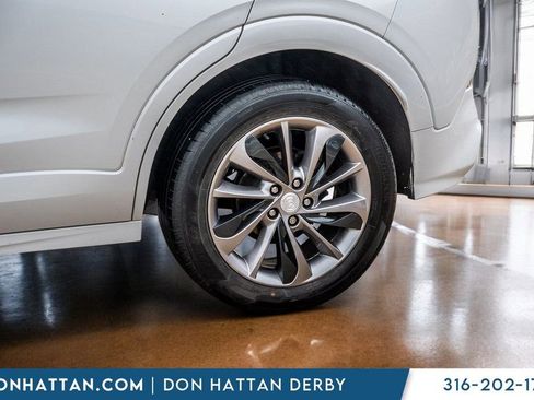 Used 2021 Buick Encore GX Essence image 39