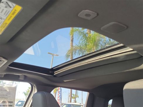 Used 2025 Toyota Tacoma TRD Off-Road w/ TRD Off Road Upgrade Package image 19