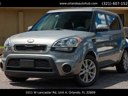 Used 2013 Kia Soul + w/ Eco Pkg FWD image 1